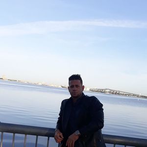 Meet your Posher, Dennys